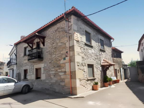 Charming House in Pereña de la Ribera
